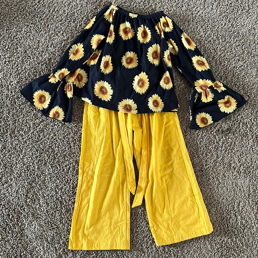Yellow sun flower